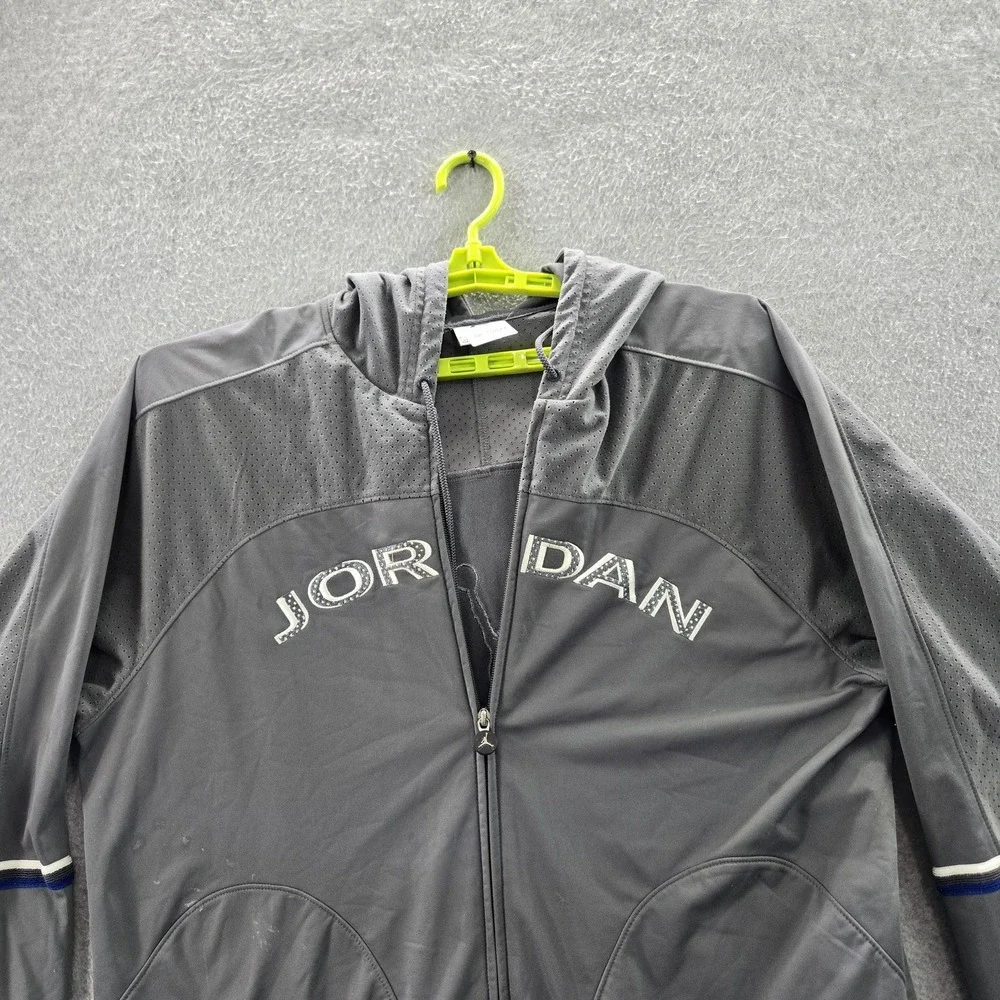 VINTAGE Jordan Men Jacket XL Gray Jumpman Embroidery Activewear Logo READ